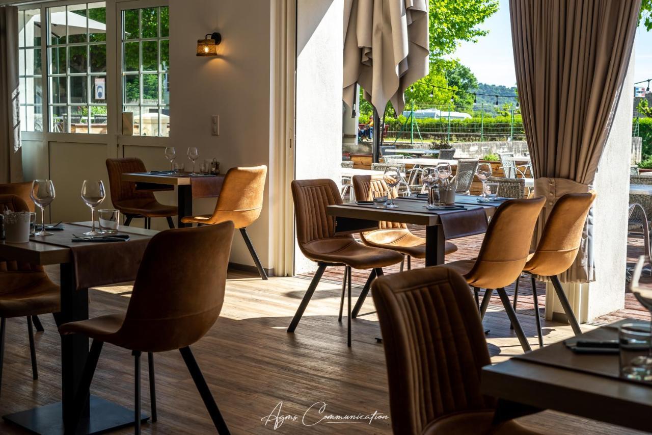 Logis Du Champ De Mars Hotel Puy-Saint-Martin Bagian luar foto