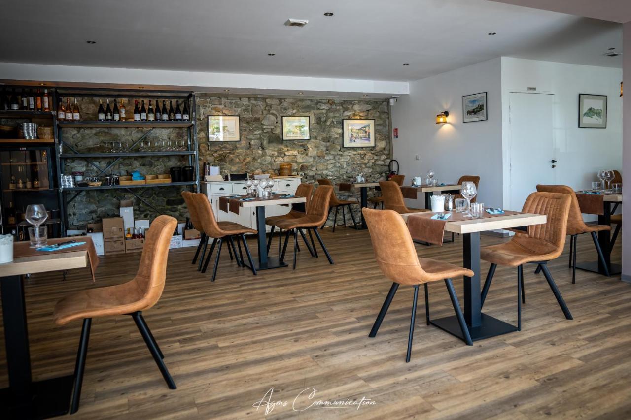 Logis Du Champ De Mars Hotel Puy-Saint-Martin Bagian luar foto